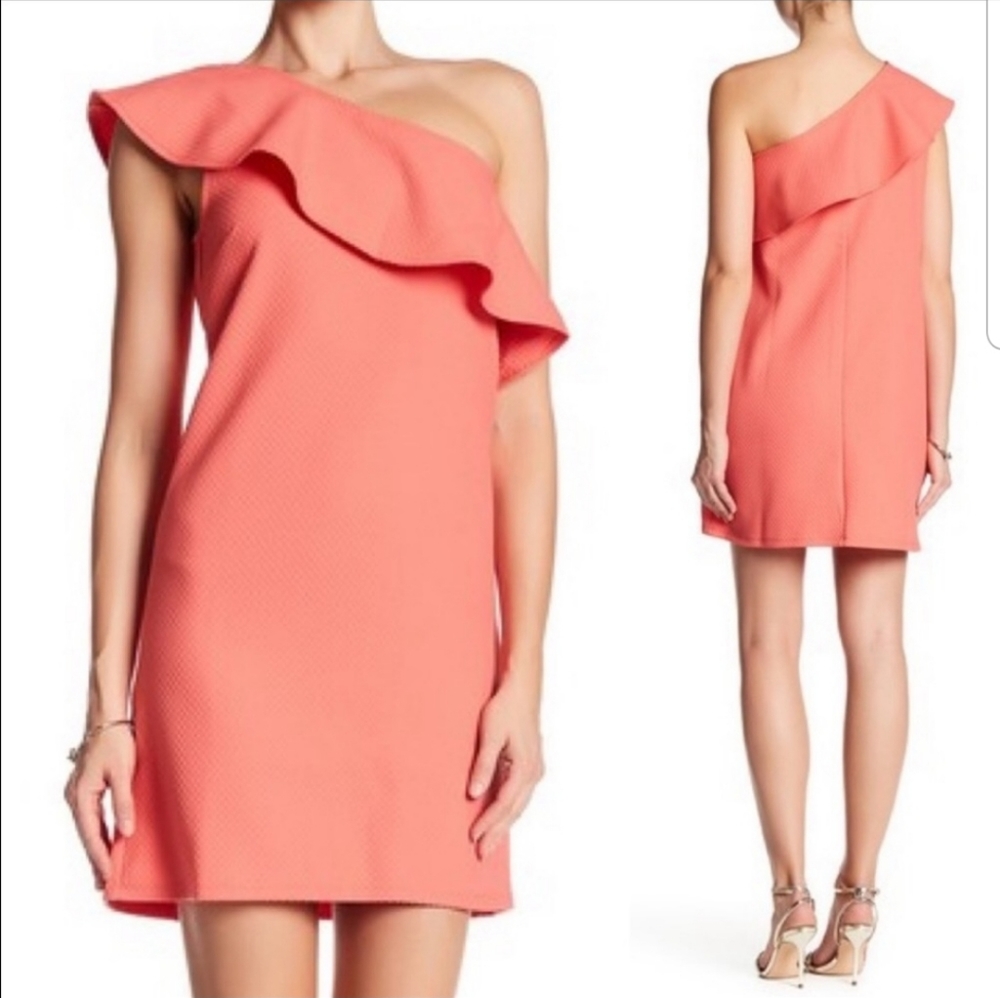 NWT cupcakes & cashmere One Shoulder Dress